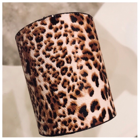 High fashion hand pieces - Picture 2 of 8